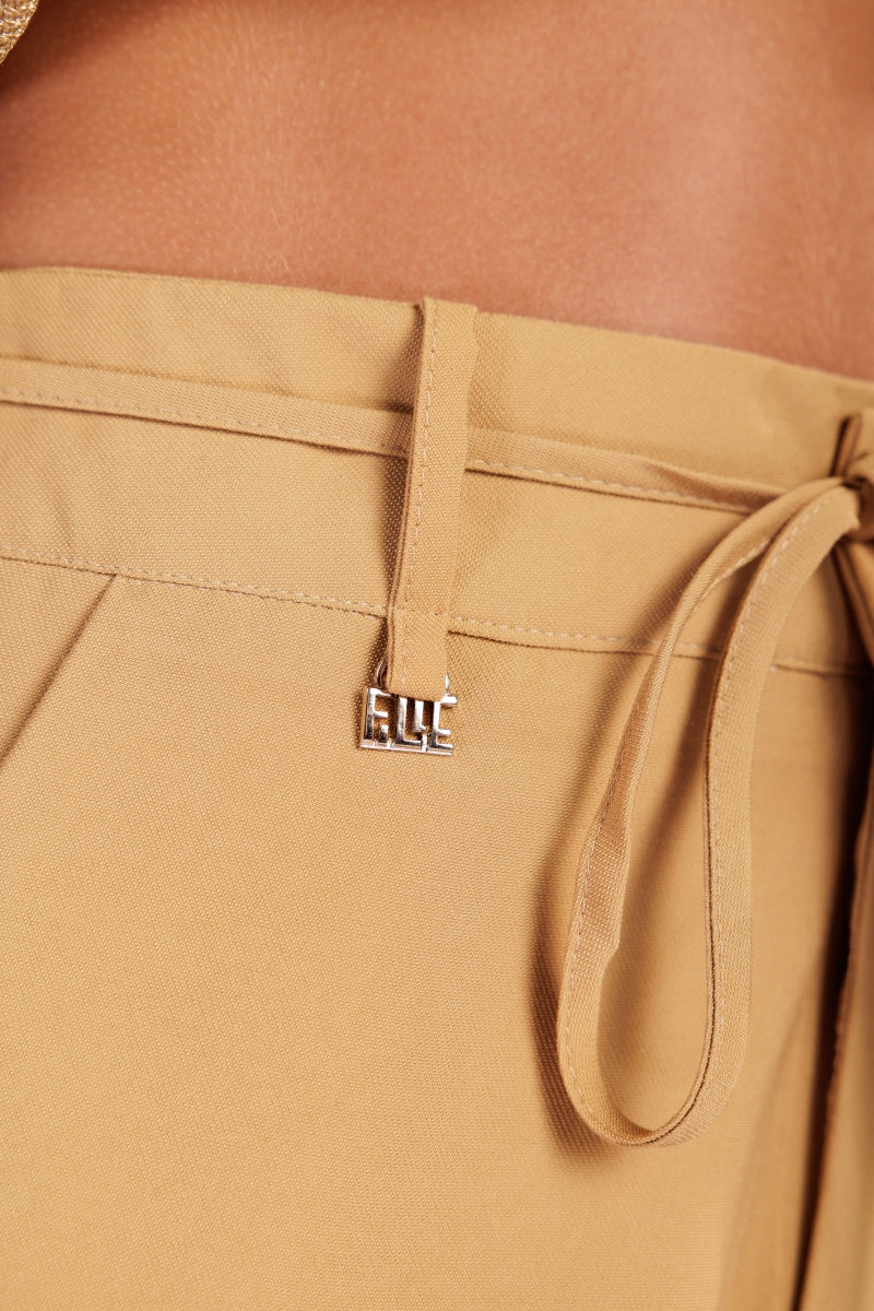 Texture Topstitch Shorts