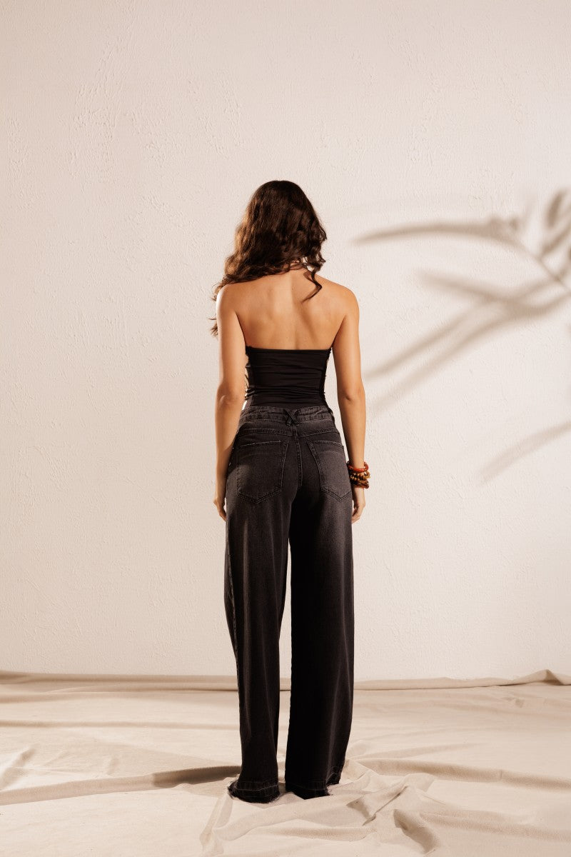 Black Sole Jeans