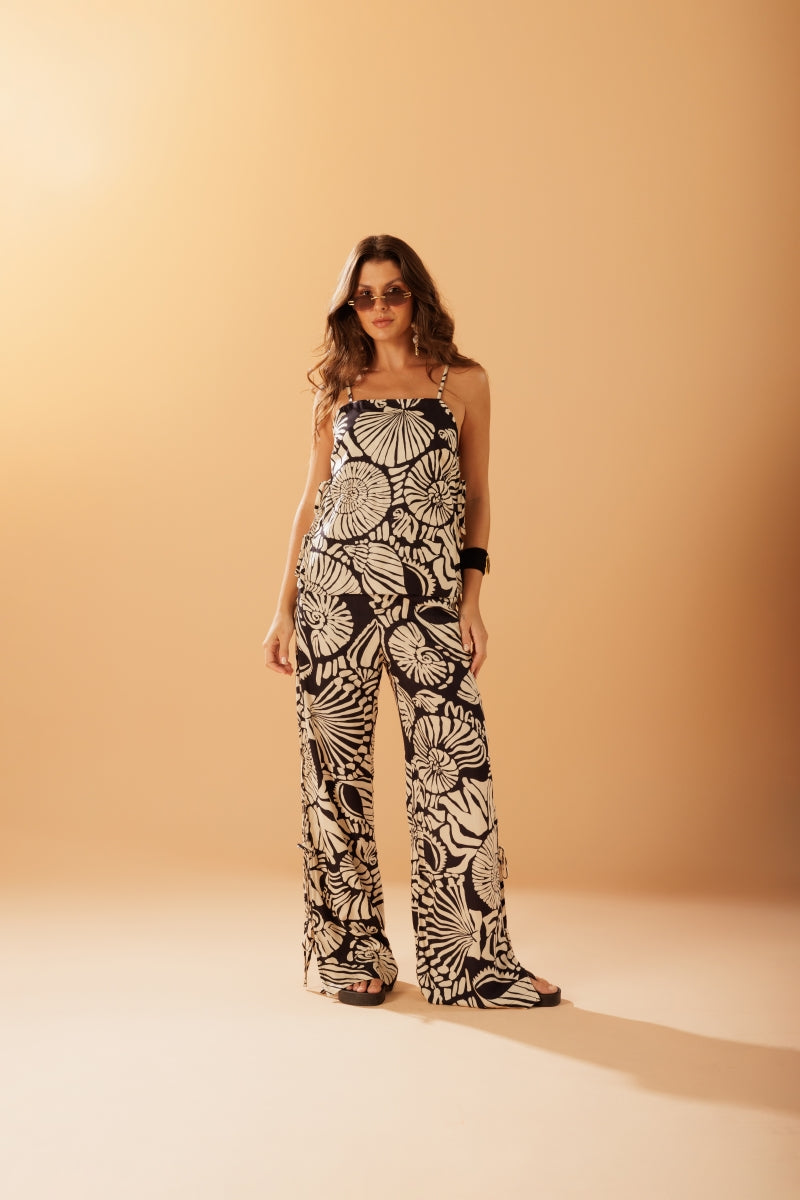 La Concha Tie-Front Blouse